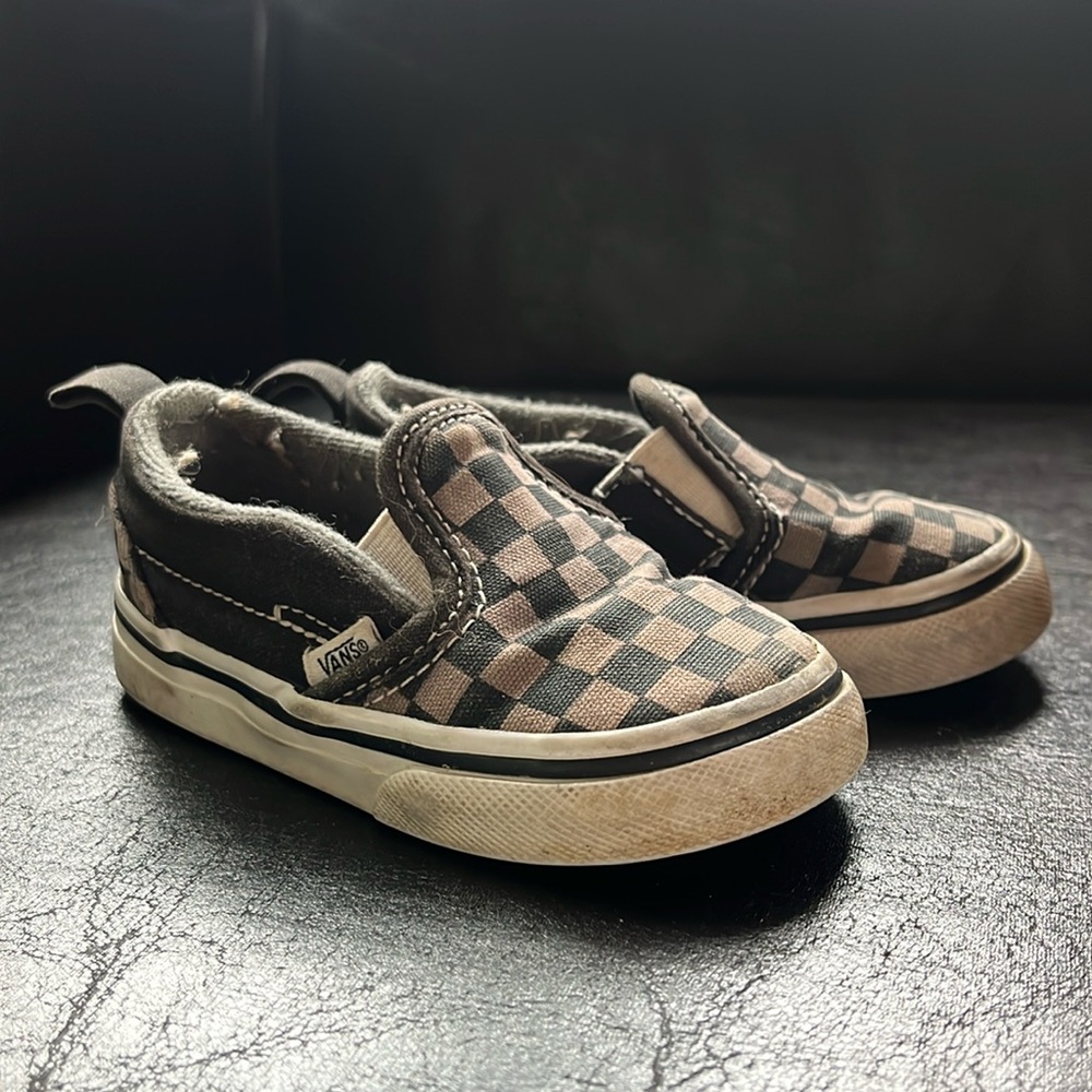 Used, good condition Toddler Vans, US 5